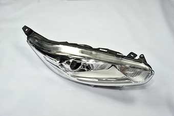 FİESTA ÇIKMA YEDEK PARÇA FORD CIKMA YEDEK FİESTA 3 SAĞ FAR